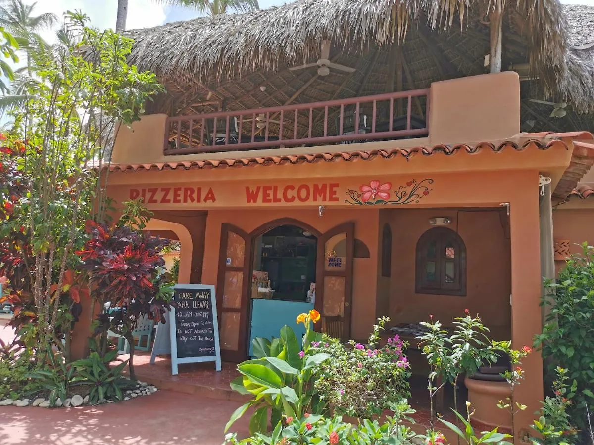 Beach Villa With Bbq & Wifi Access To Swimming Pool - Playa Los Corales Punta Cana