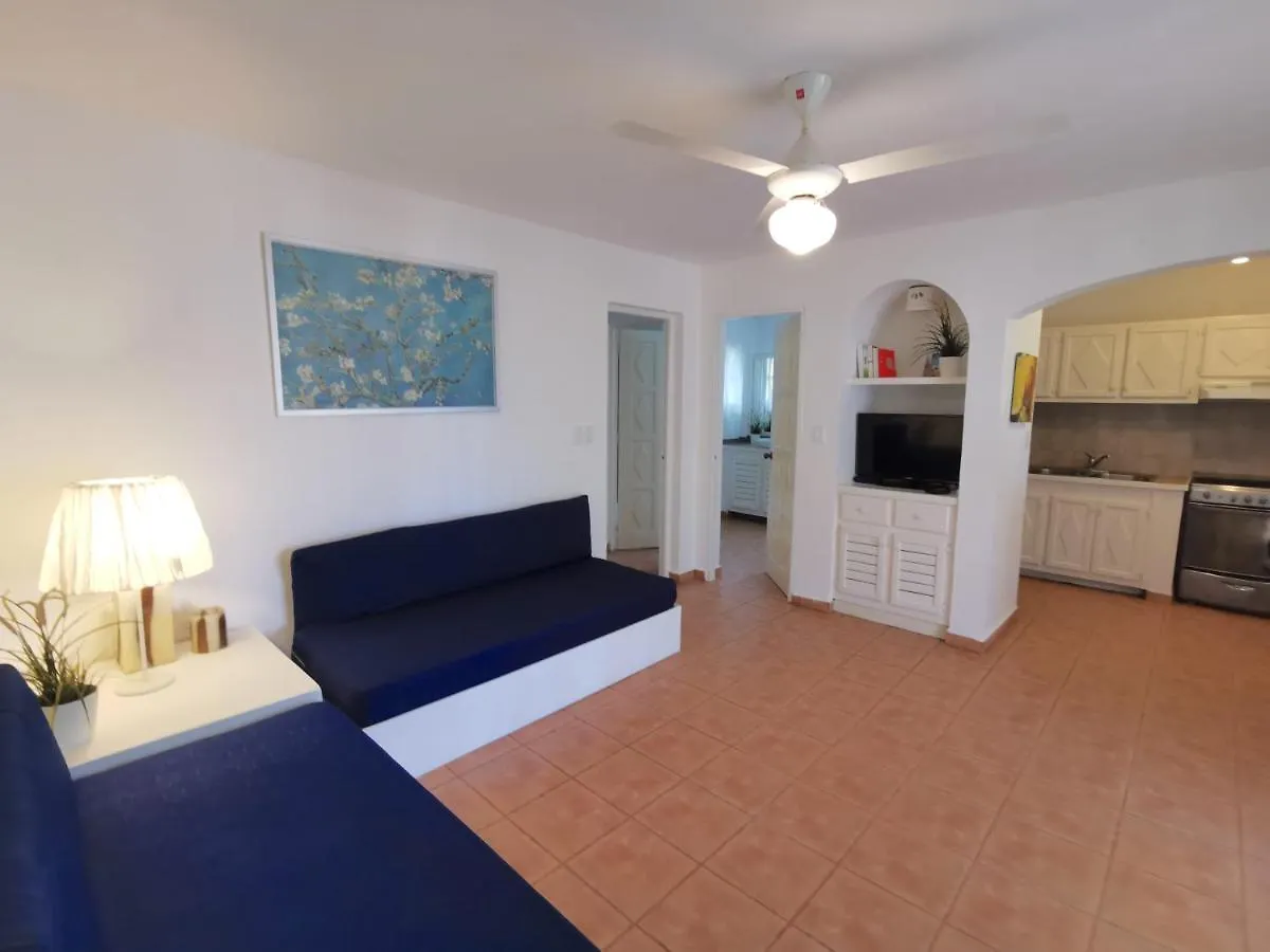 Beach Villa With Bbq & Wifi Access To Swimming Pool - Playa Los Corales Punta Cana