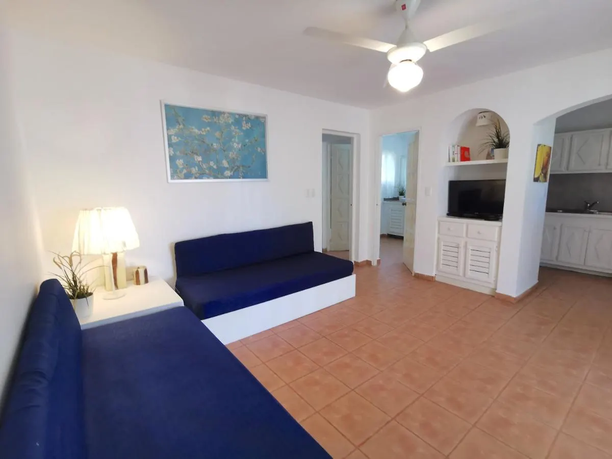 Beach Villa With Bbq & Wifi Access To Swimming Pool - Playa Los Corales Punta Cana