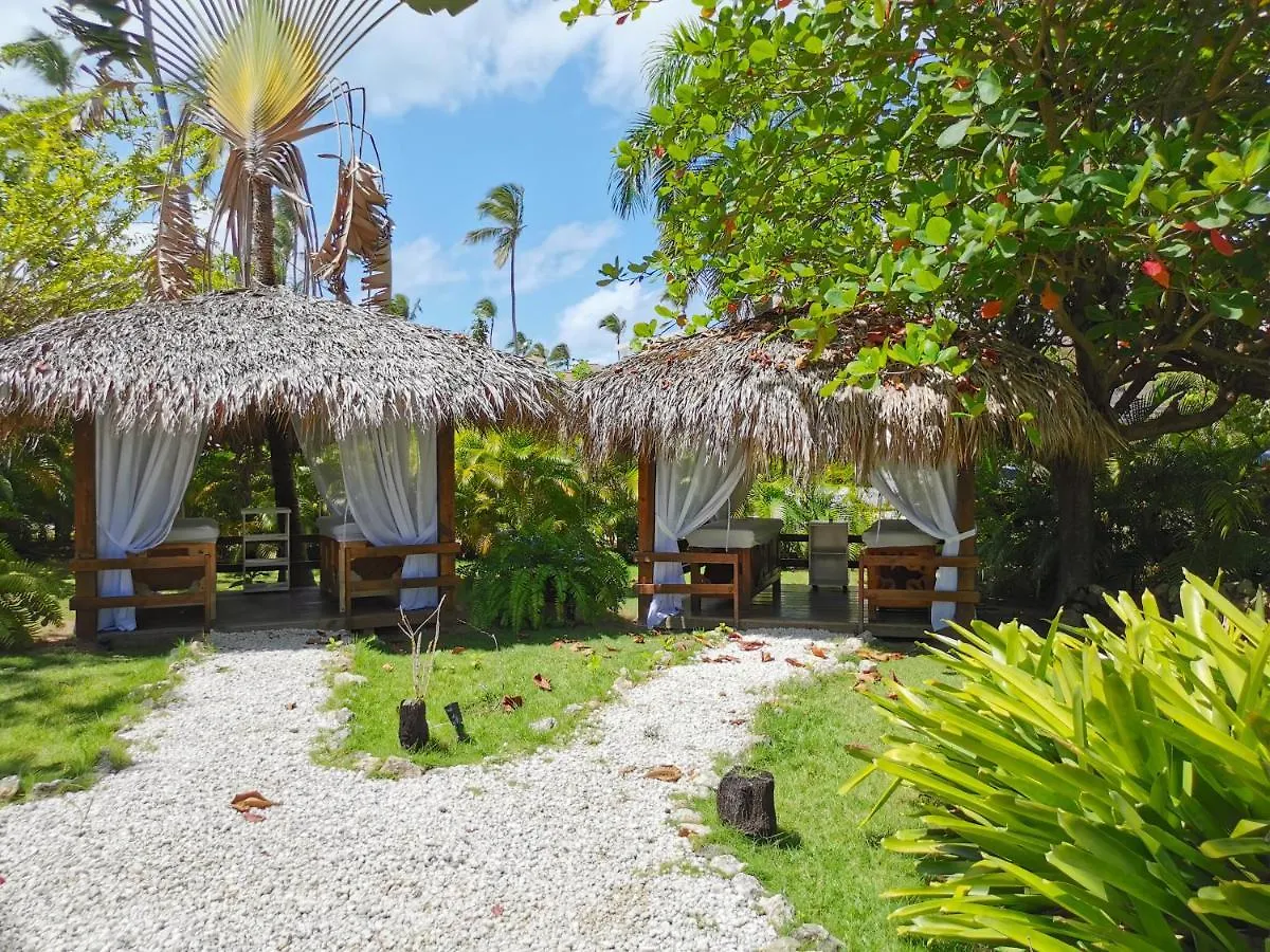 Beach Villa With Bbq & Wifi Access To Swimming Pool - Playa Los Corales Punta Cana
